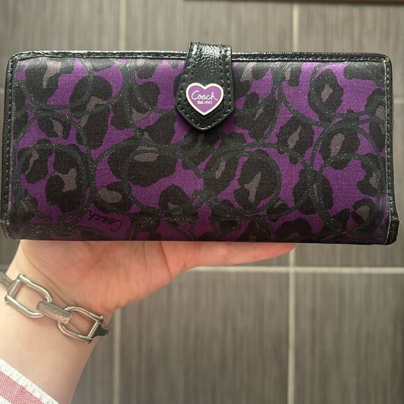 Coach Handbags - COACH Jacquard Fabric Ocelot Print w/ Glitter & Leather Trim Bifold Snap Wallet